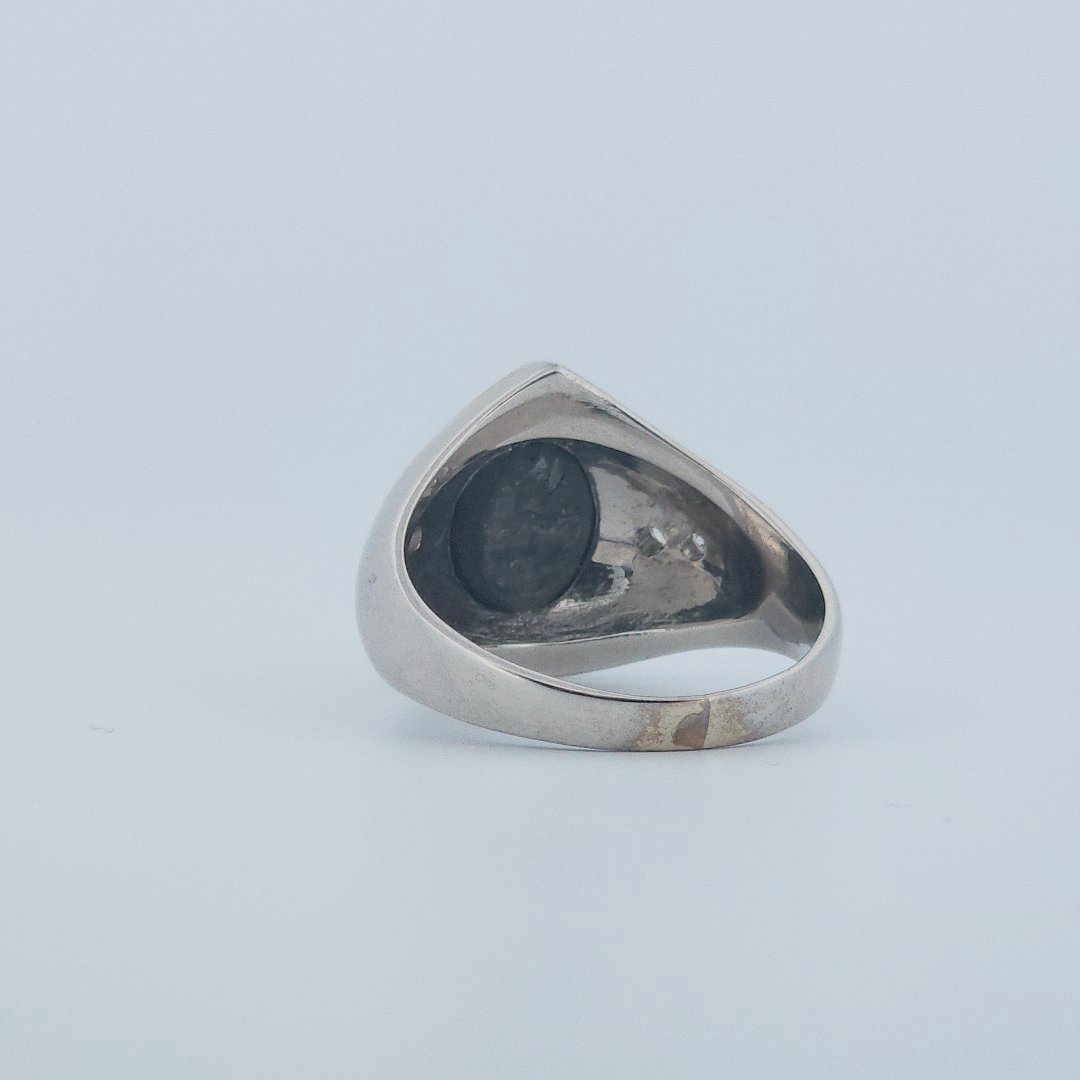Pear Shape Labradorite and Natural Diamonds (G/SI1 0.1CTW), 14K White Gold