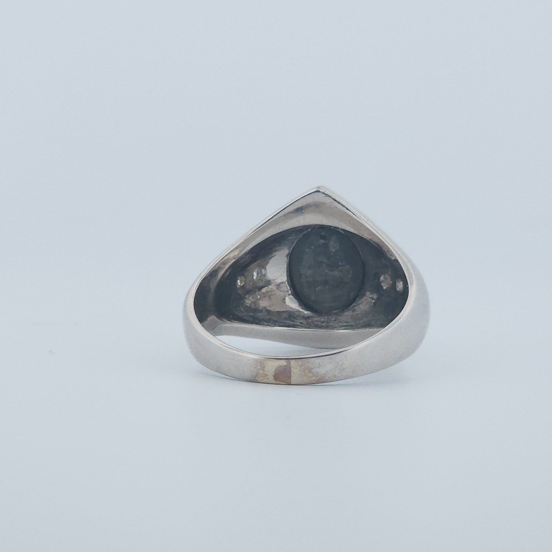 Pear Shape Labradorite and Natural Diamonds (G/SI1 0.1CTW), 14K White Gold