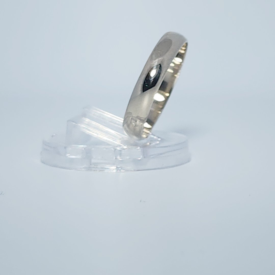 Comfort fit men Bands 2.7G Size 9, 14K White Gold