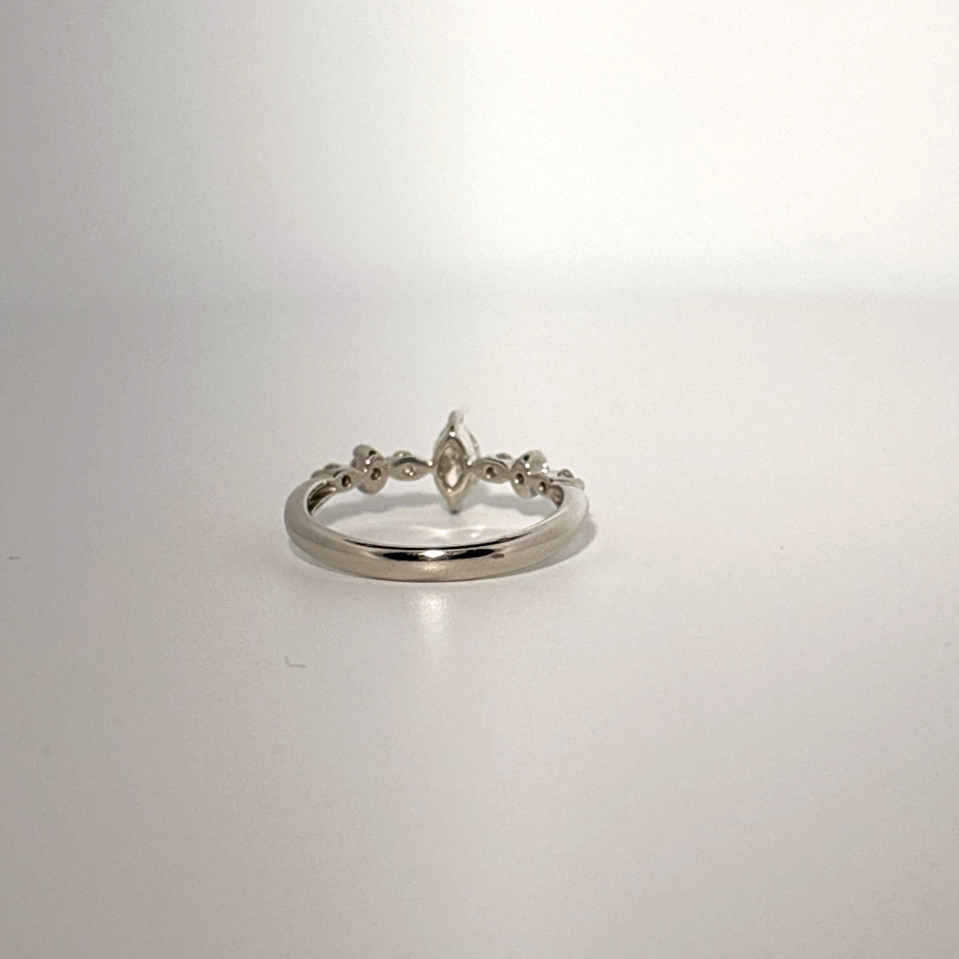 Natural Diamonds (0.43 CTW) Center Marquise (0.28 CT), Size 6, Platinum 900
