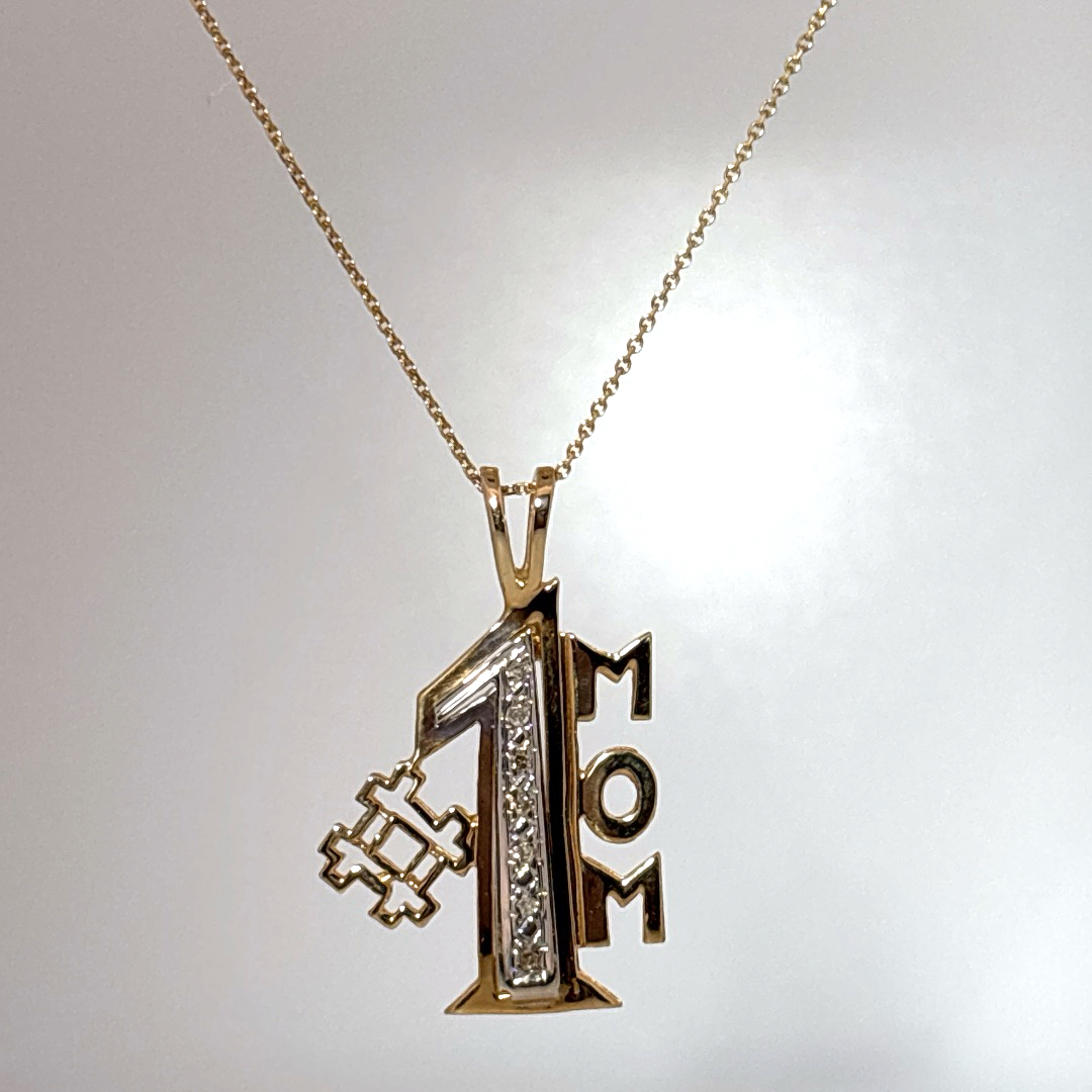 #1 MOM Pendant Chain with Natural Diamonds (0.035 CT), 14K Yellow Gold (3.20G)