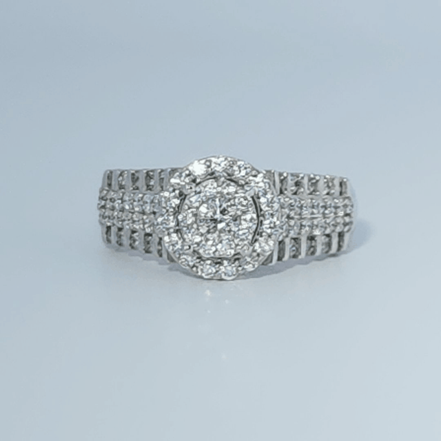Diamonds Head, Cluster Solitaire Ring, Natural Diamonds(0.90 CTW) GH/SI1