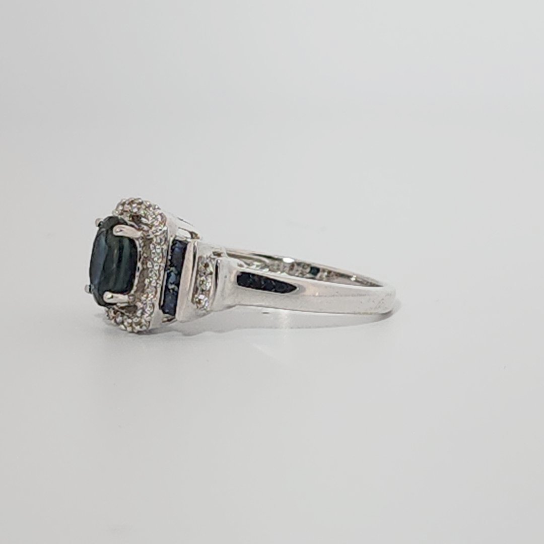 Natural Sapphire and 0.35ct Natural Diamonds Women Ring, 14K White Gold