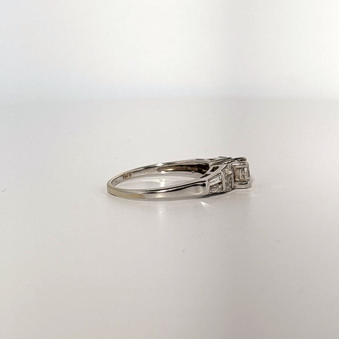 Side 0.75ct, Center 1/2ct H/VS1 Natural Diamonds, Women Ring, 14K White Gold