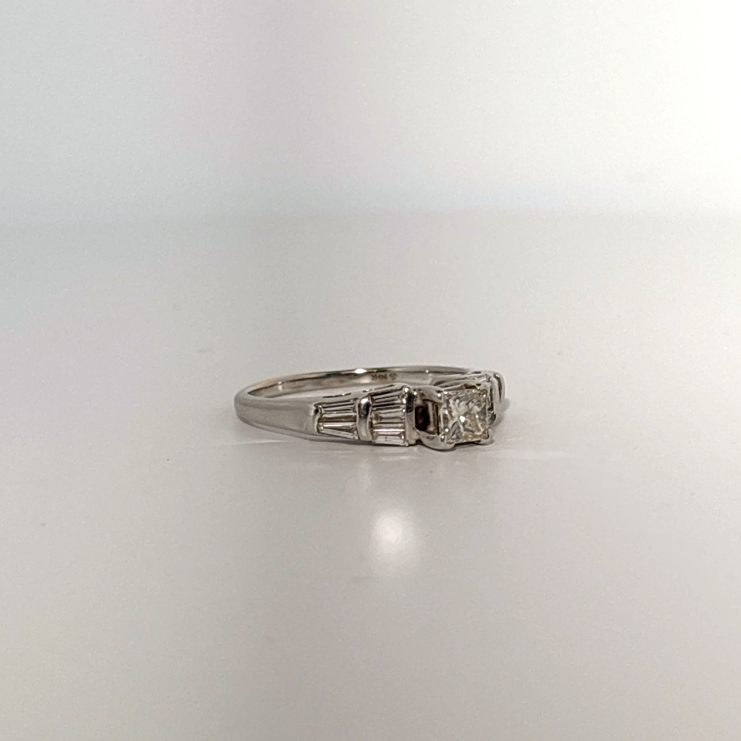 Side 0.75ct, Center 1/2ct H/VS1 Natural Diamonds, Women Ring, 14K White Gold