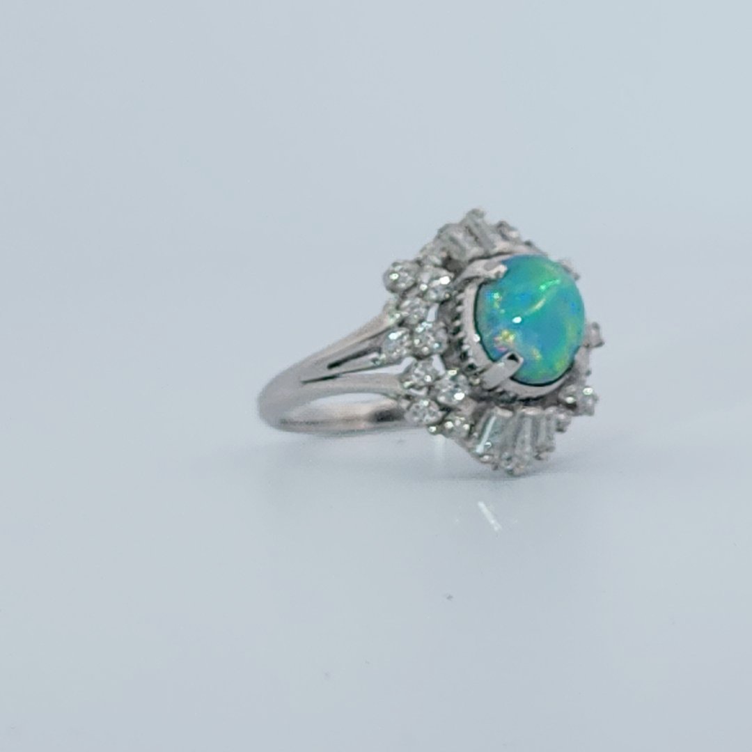 Cabochon Fire Opal 1.62ct with 0.73ctw Diamonds Ring, Platinum 900